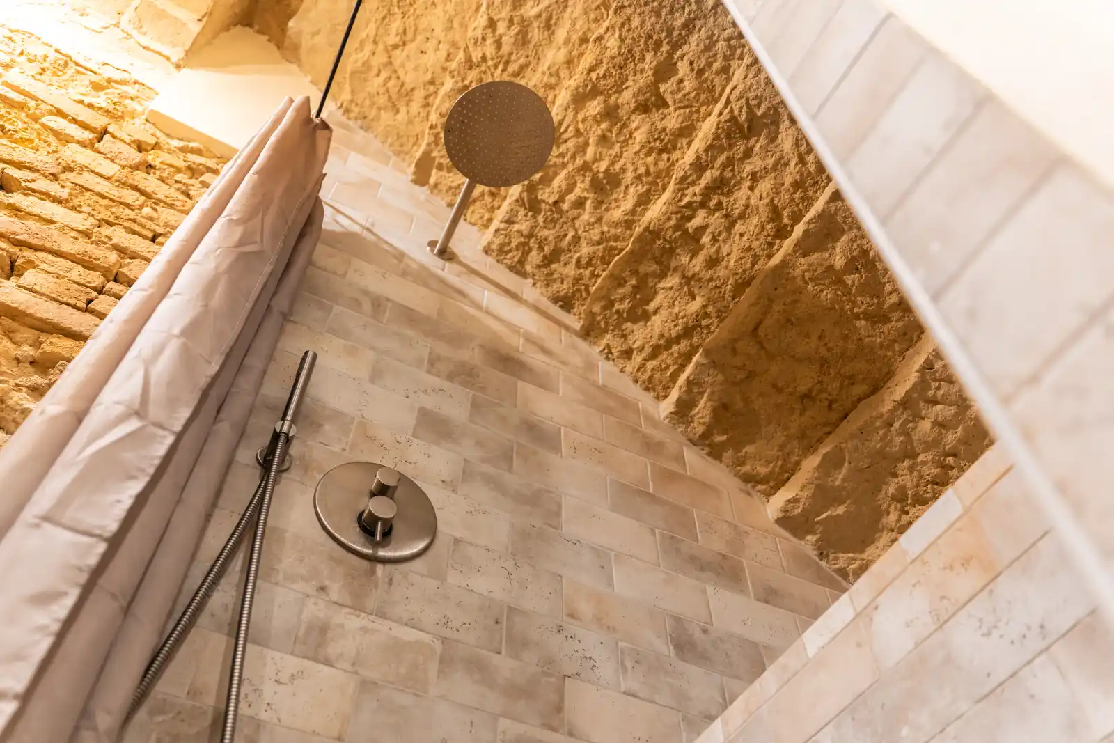 Il bagno in pietra
